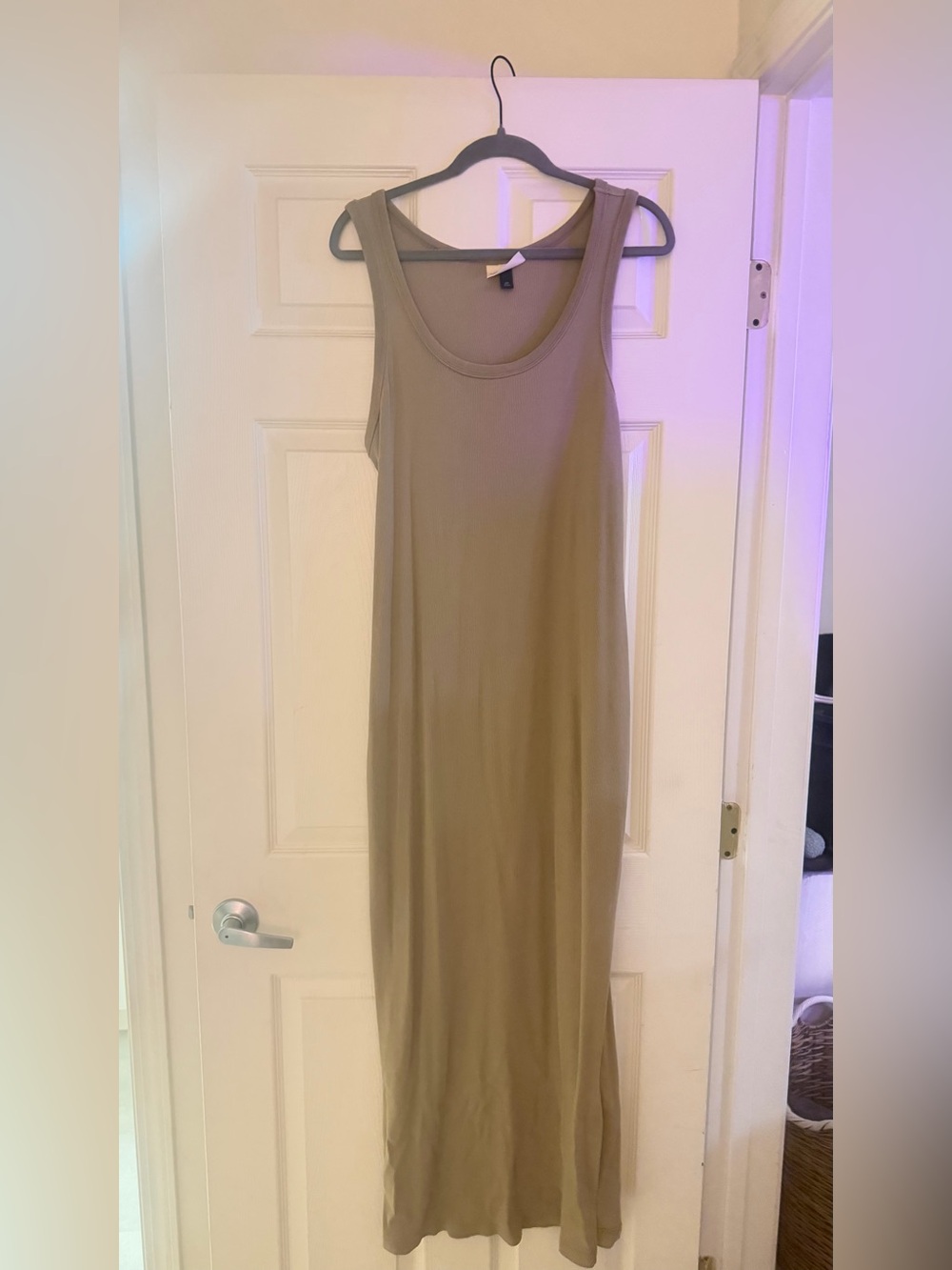 Women’s Universal Thread Sleeveless Maxi Dress in Taupe